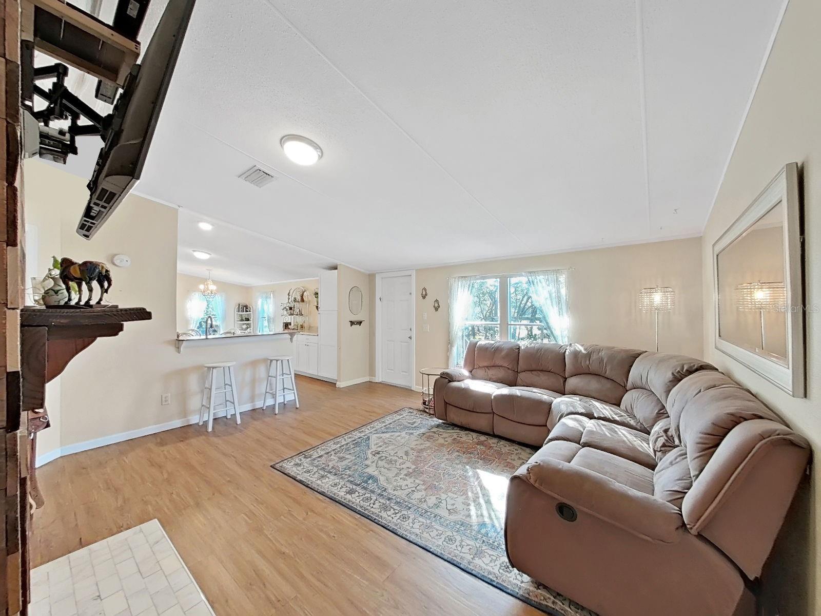 Image 29 of 49 For 13255 Treaty Road