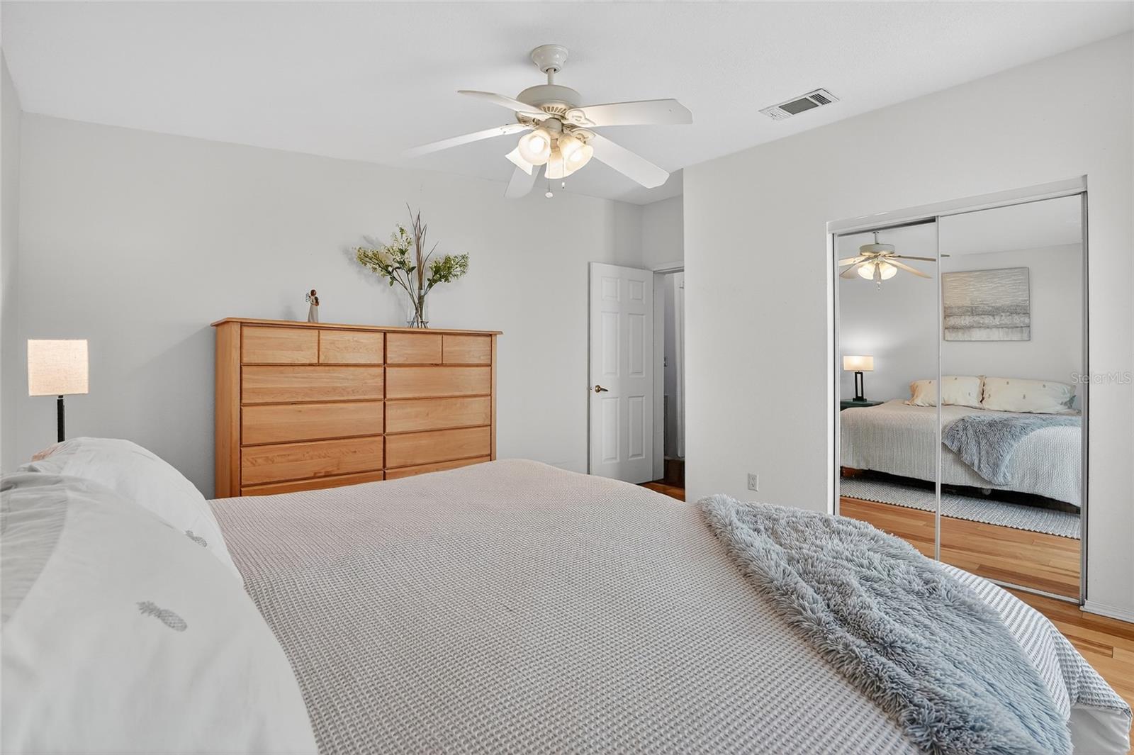 Image 26 of 32 For 917 50th Avenue Terrace W