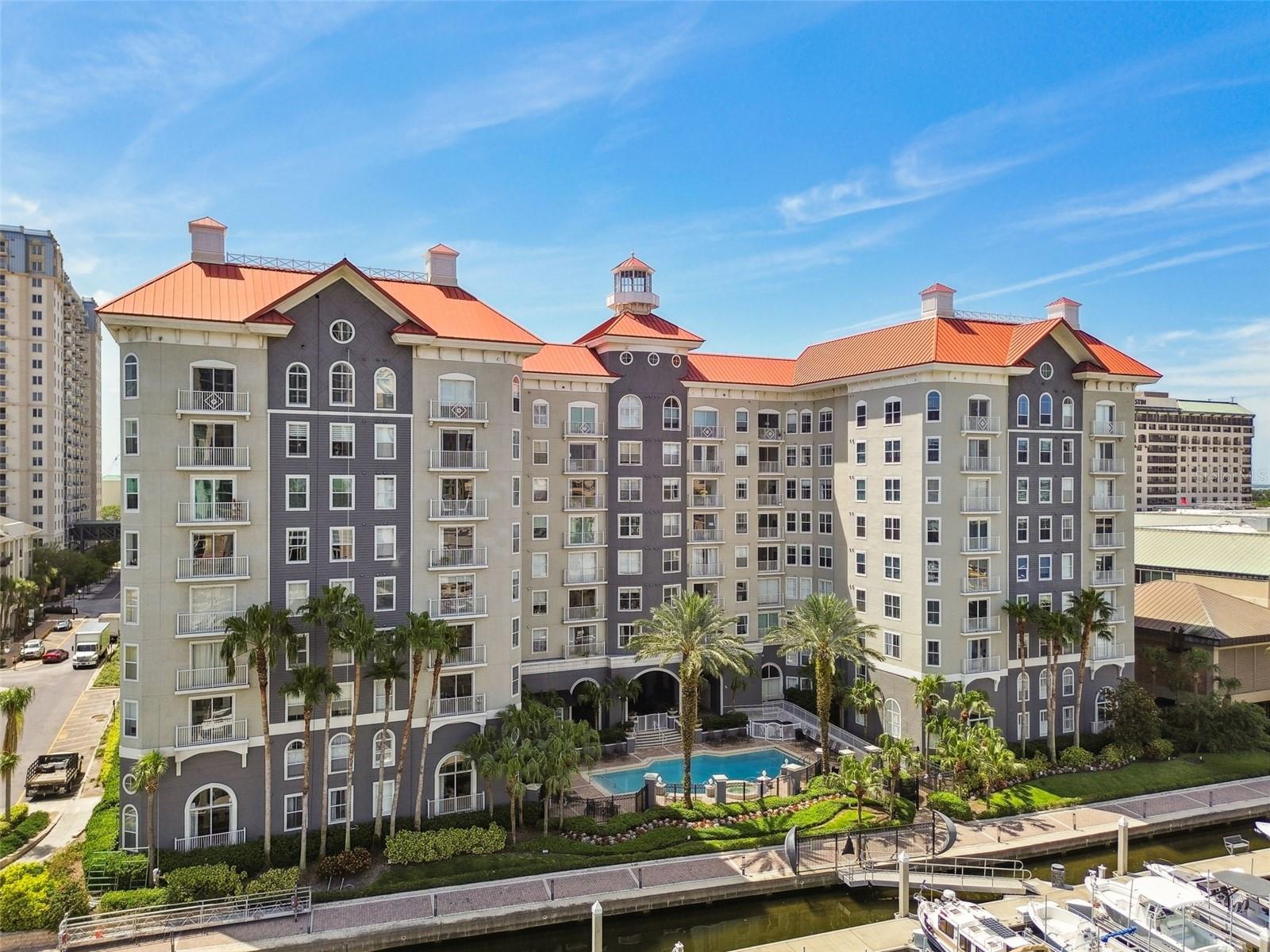 Image 33 of 53 For 700 Harbour Island Boulevard 740