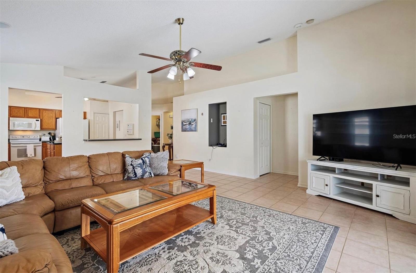 Image 8 of 32 For 4619 Turtle Bay Terrace