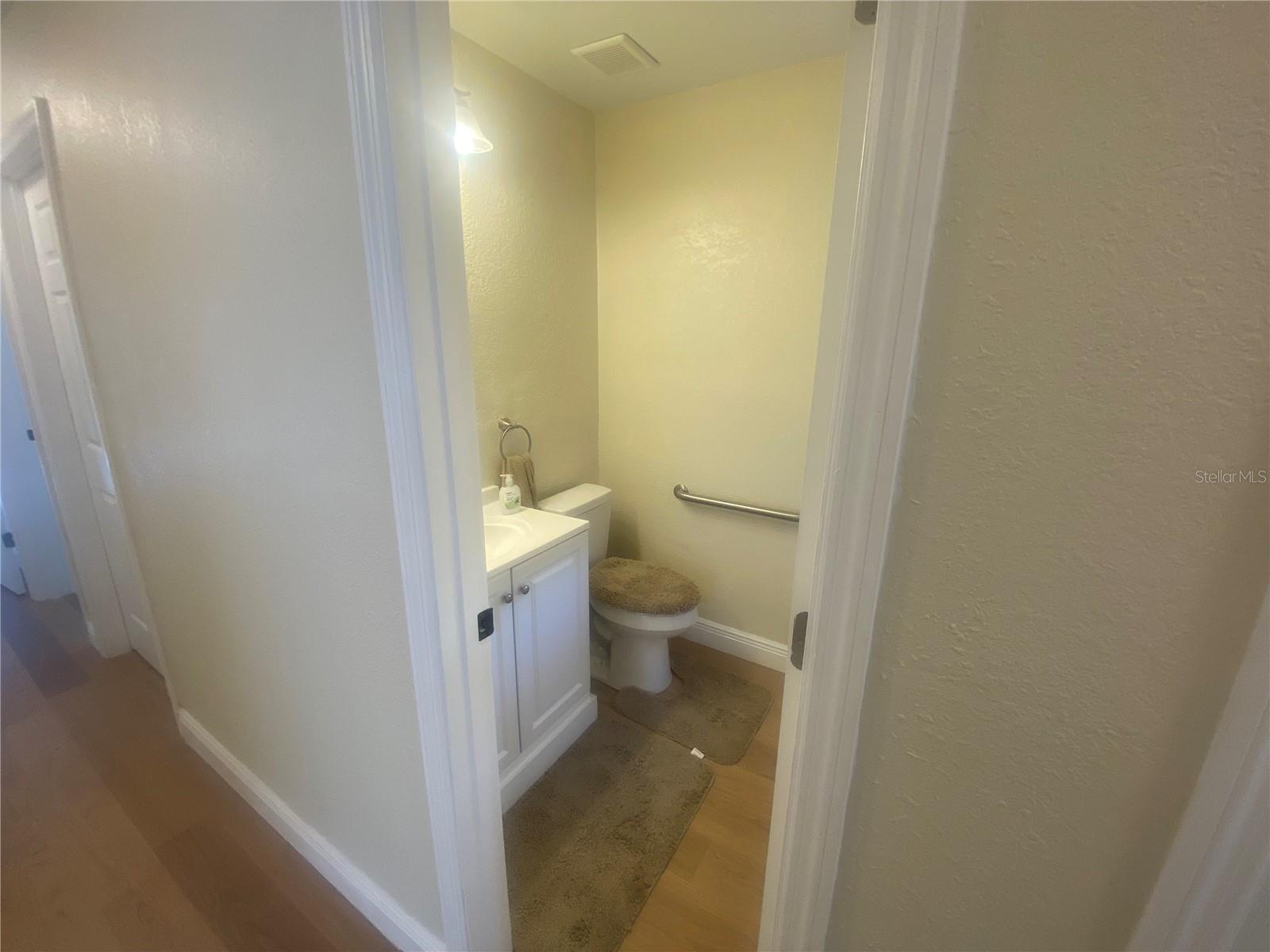 Image 13 of 29 For 6224 Grady Avenue