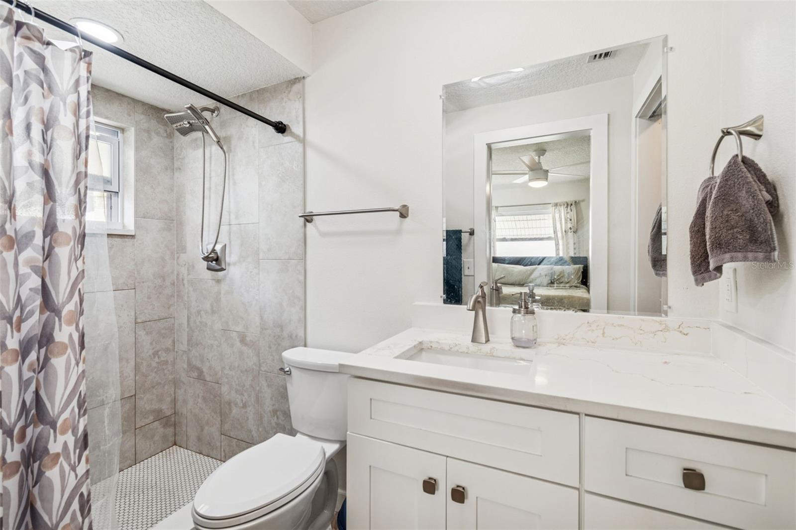 Image 13 of 31 For 712 Lemonwood Dr