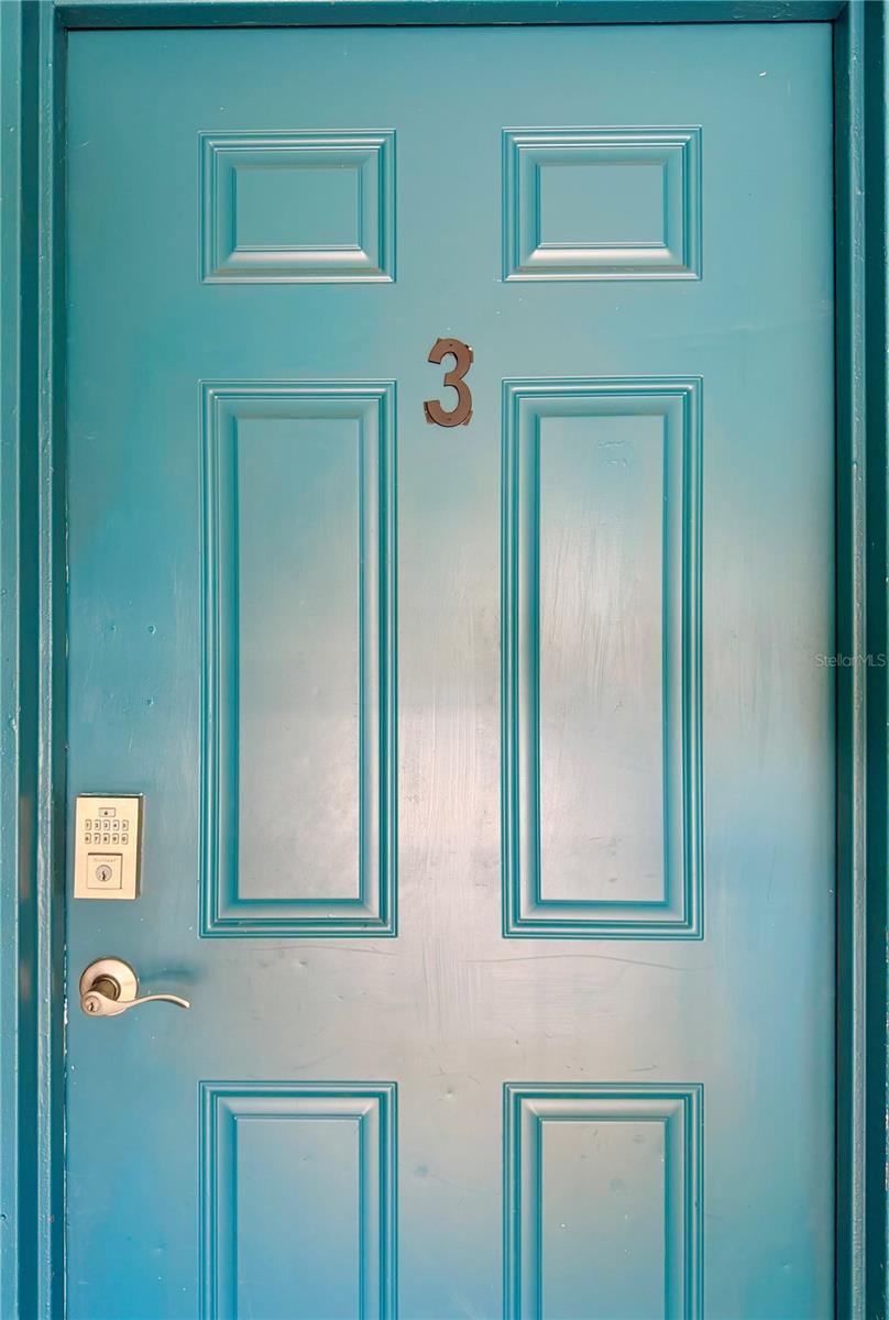 Image 10 of 17 For 284 115th Avenue N 3