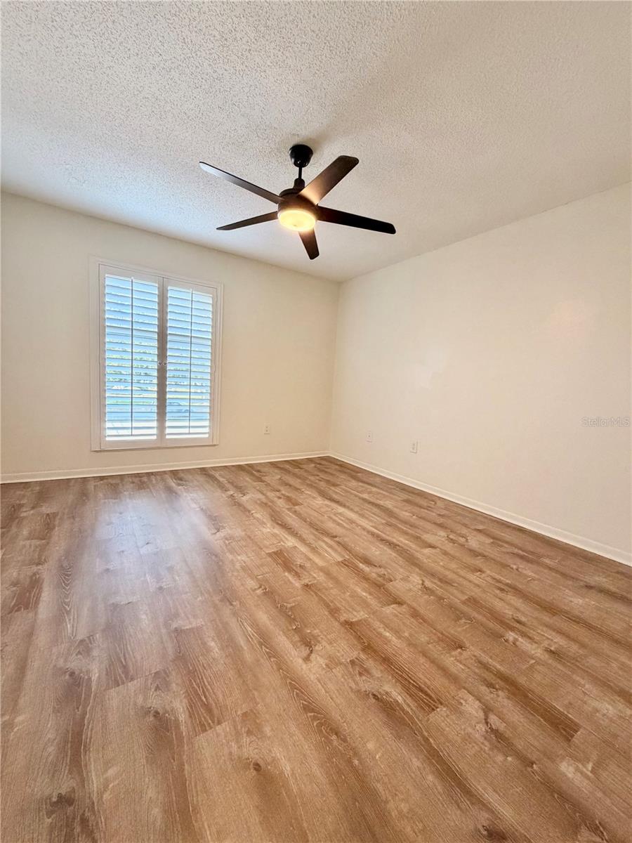 Image 6 of 17 For 284 115th Avenue N 3