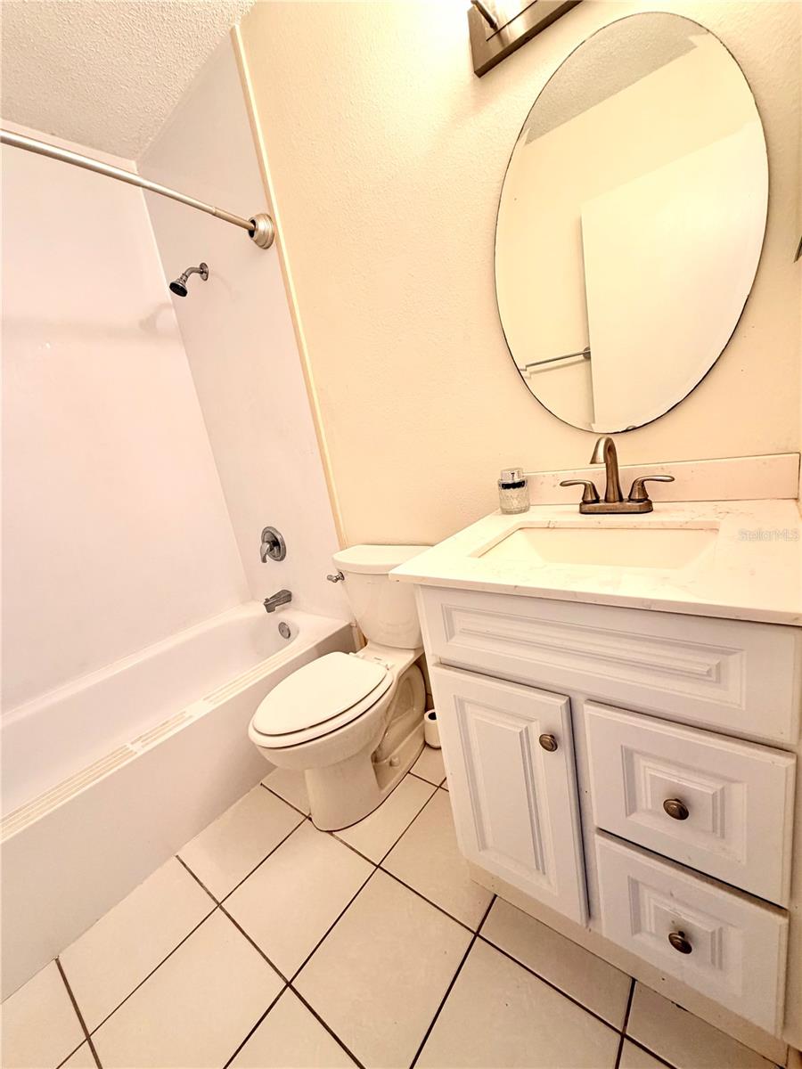 Image 8 of 17 For 284 115th Avenue N 3