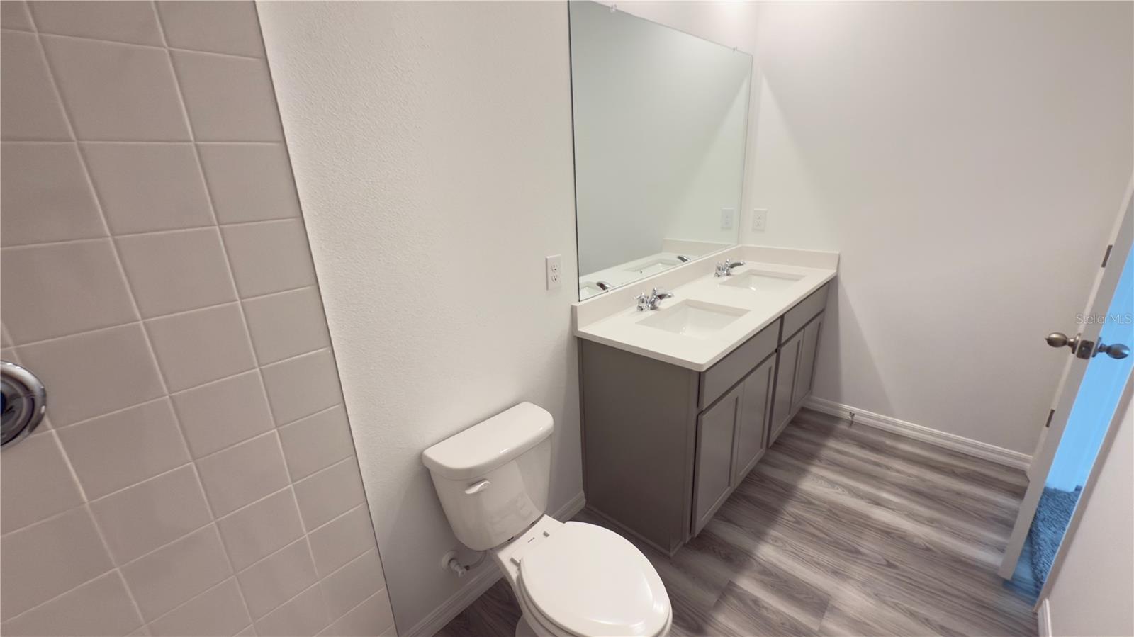 Image 12 of 17 For 31262 Midnight Sun Way