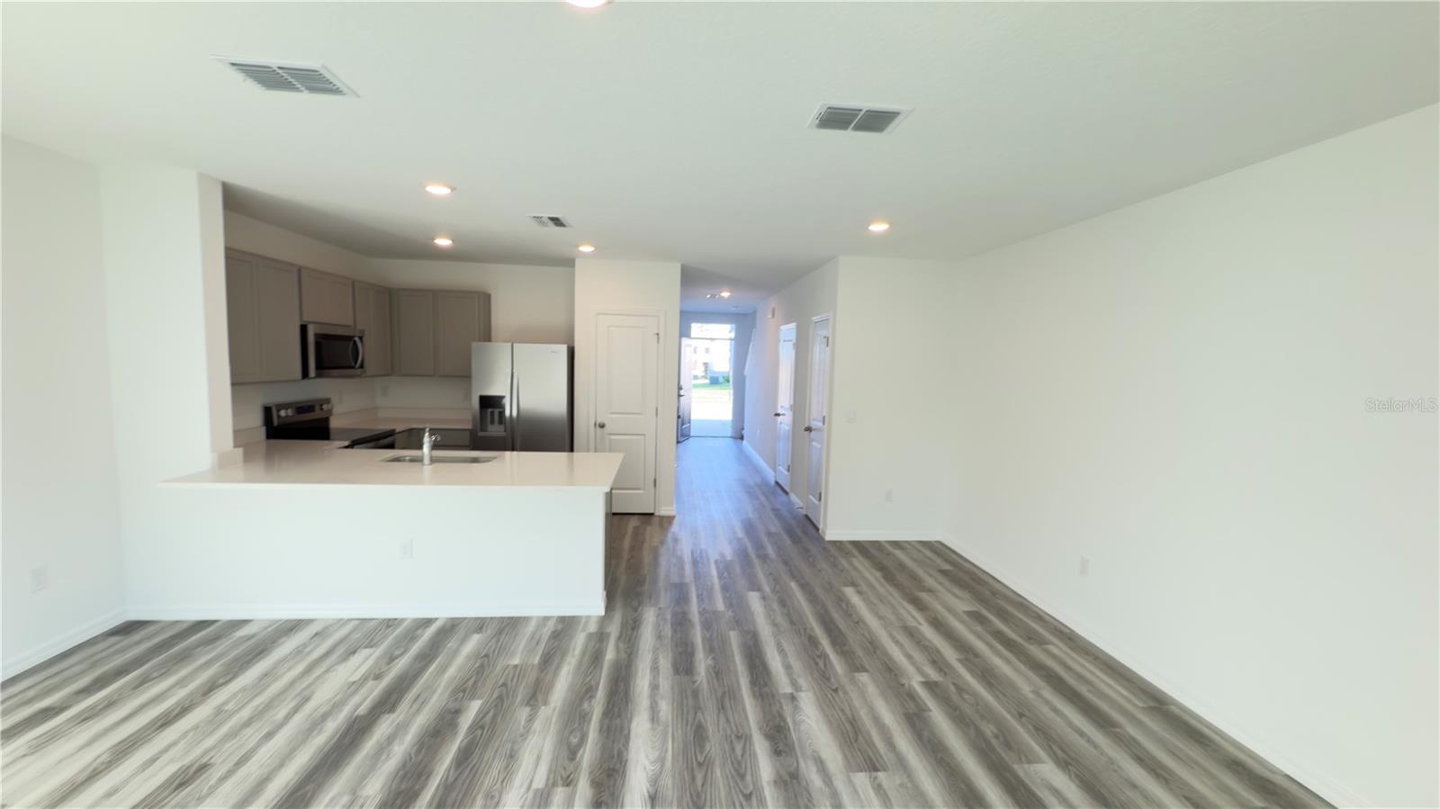 Image 2 of 17 For 31262 Midnight Sun Way