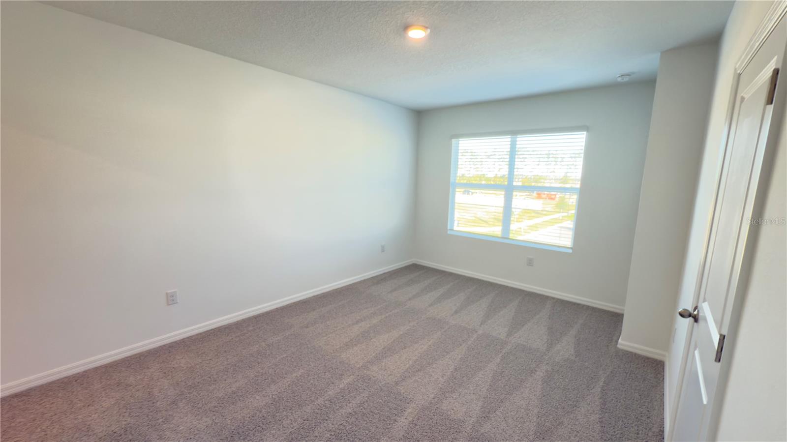 Image 8 of 17 For 31262 Midnight Sun Way