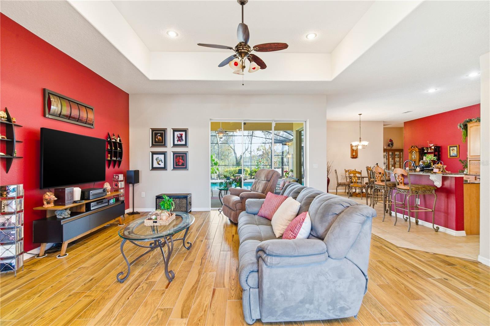 Image 20 of 75 For 13024 Meinert Avenue