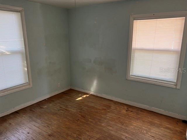 Image 3 of 9 For 340 Pierce Avenue