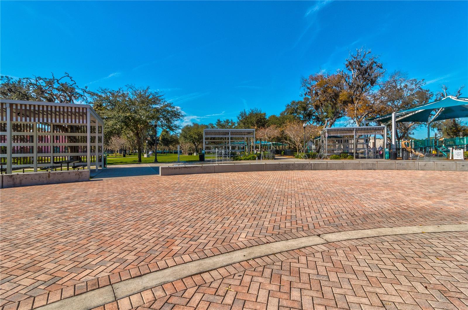 Image 18 of 24 For 6225 Harrison Street