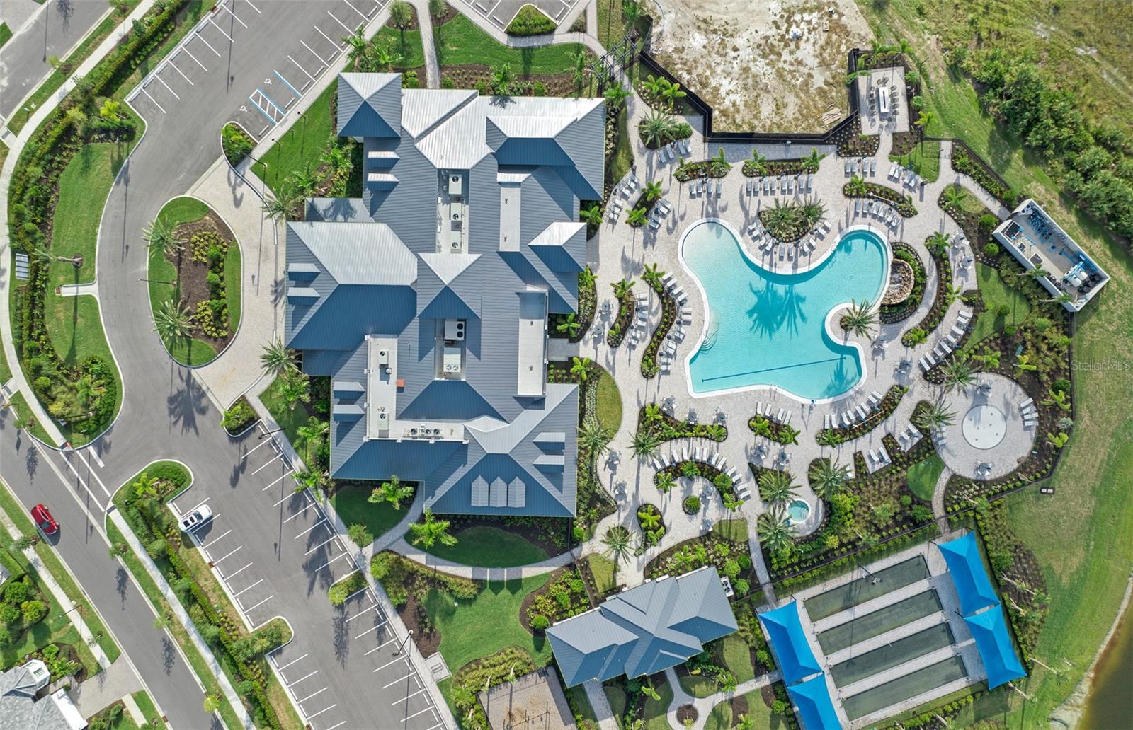 Image 23 of 28 For 6016 Silver Grass Court