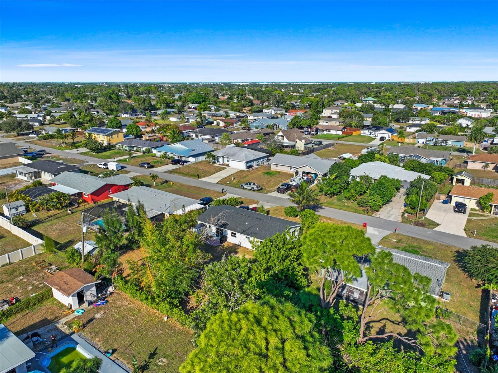 Image 27 of 30 For 18470 Geranium Road