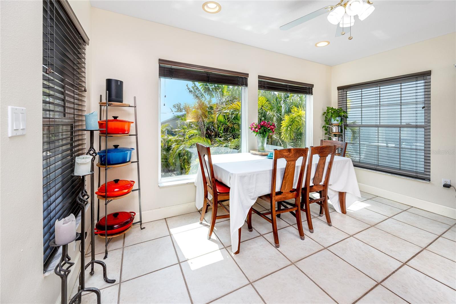 Image 16 of 67 For 405 8th Avenue N