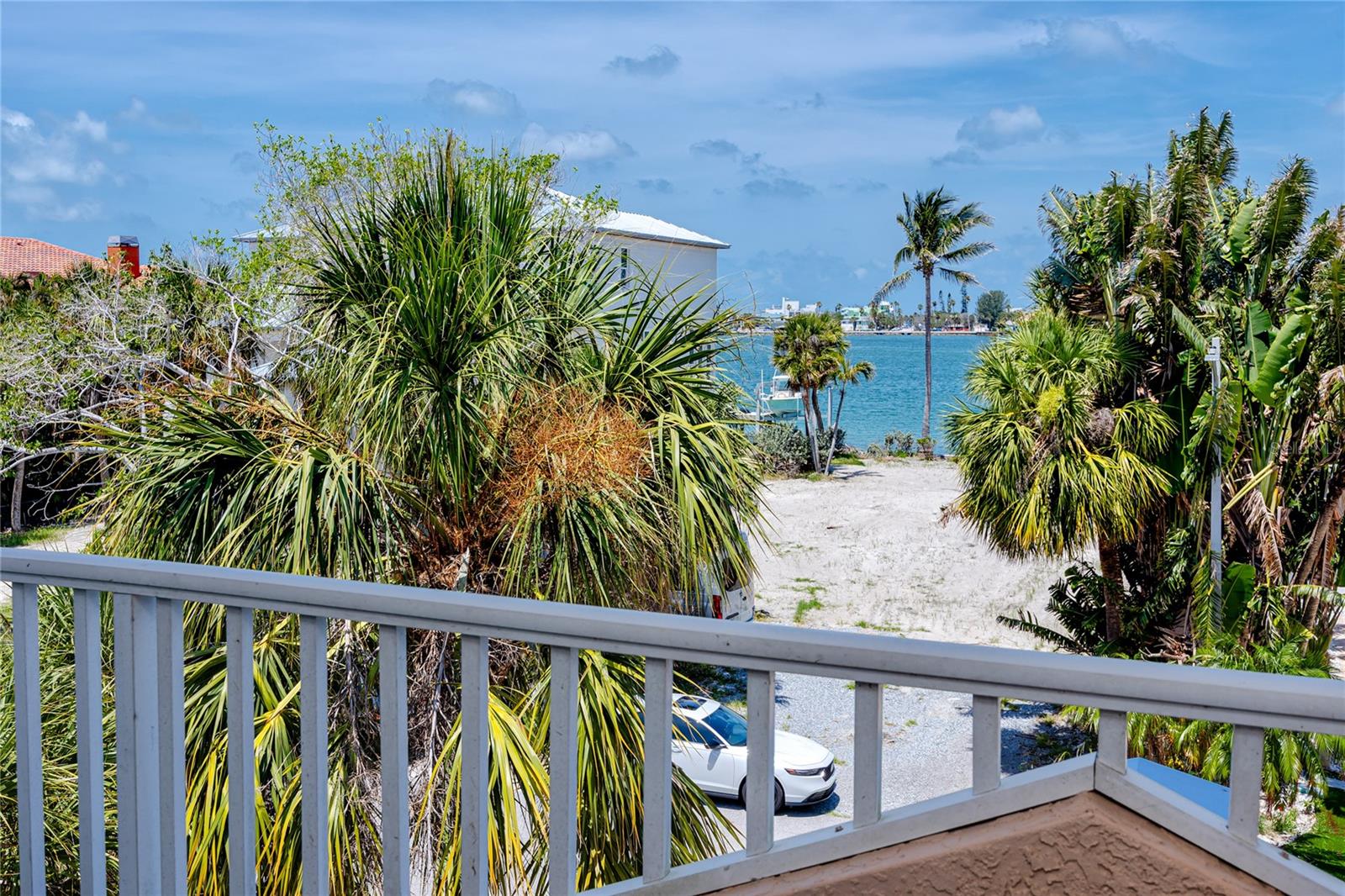 Image 46 of 67 For 405 8th Avenue N