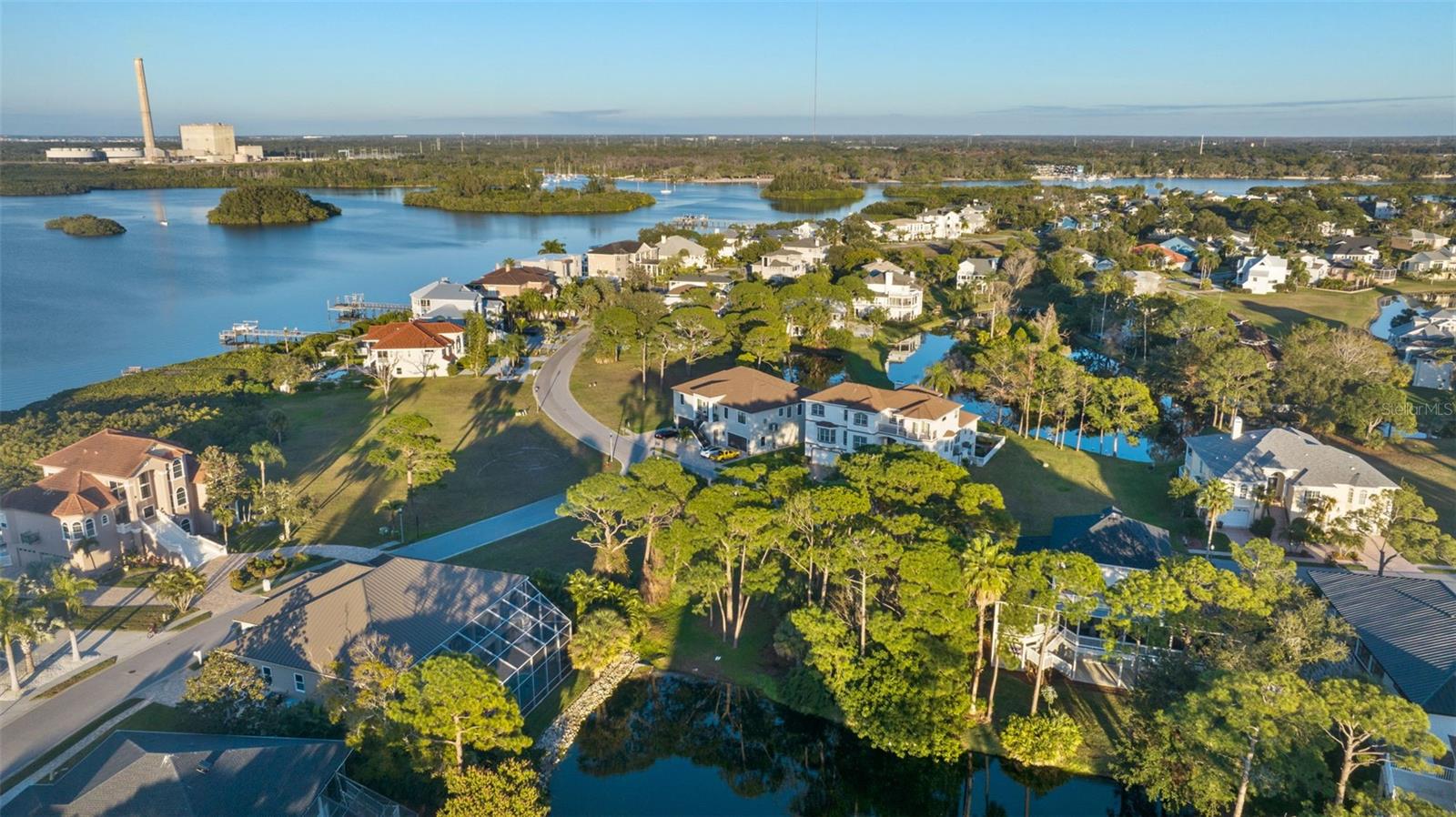 Image 14 of 25 For N Pointe Alexis Drive