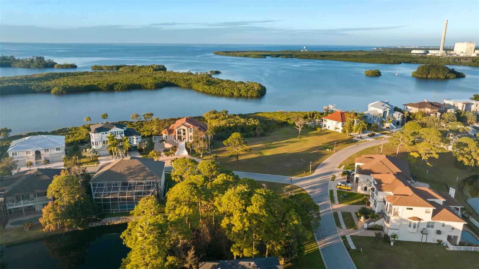 Image 15 of 25 For N Pointe Alexis Drive