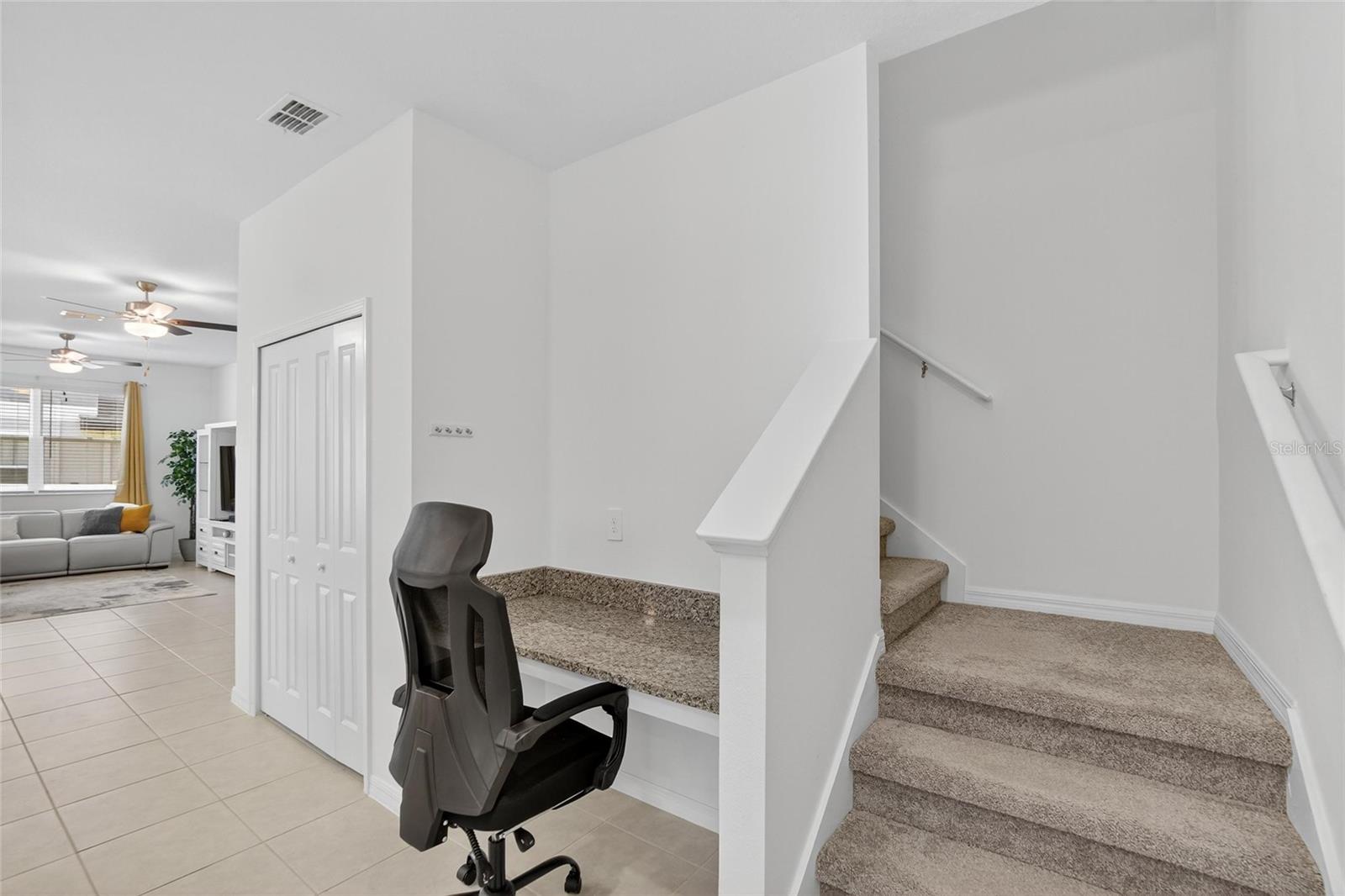 Image 8 of 44 For 10317 Trumpet Honeysuckle Way