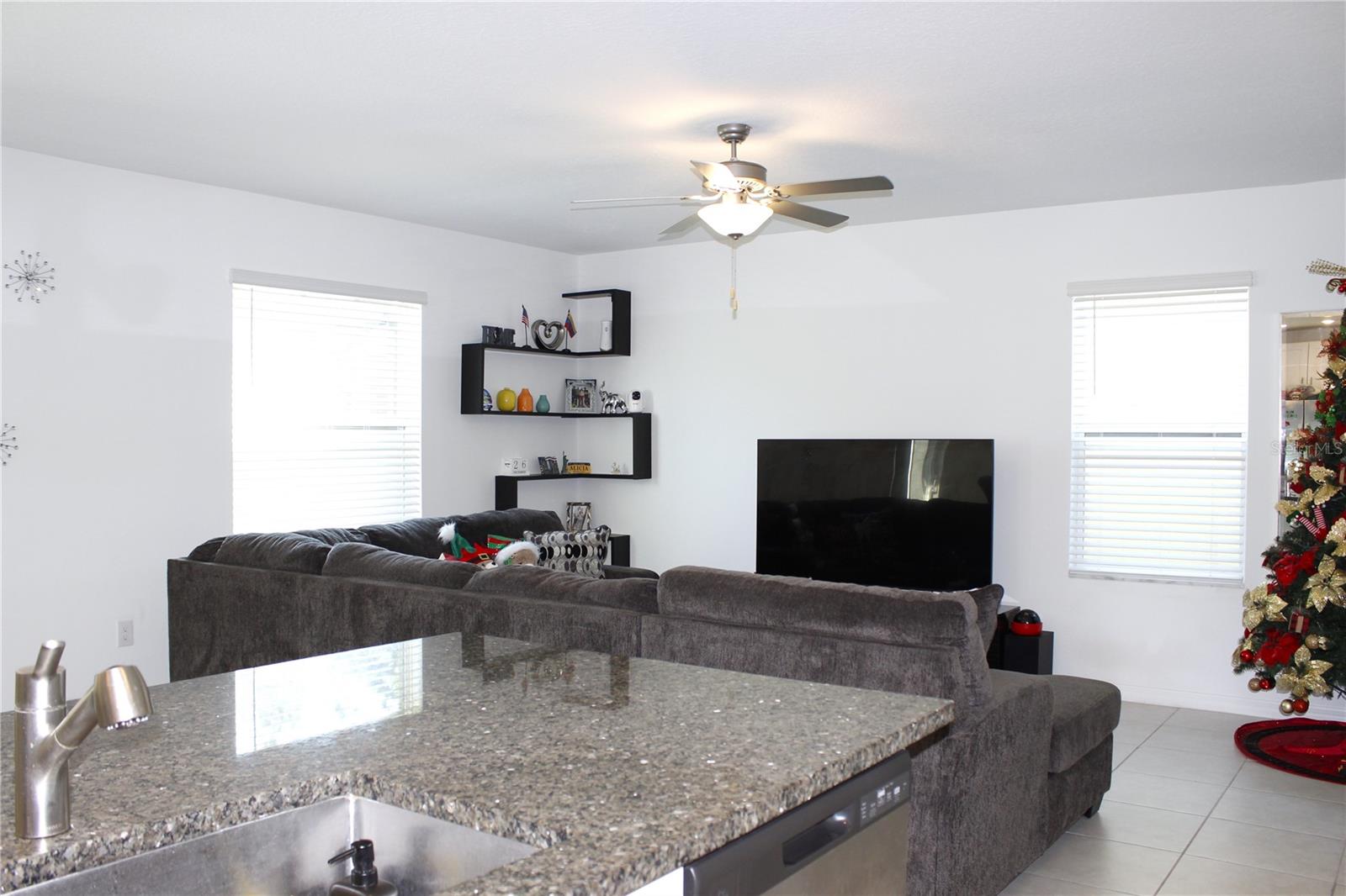 Image 18 of 66 For 2058 Stellar Brilliance Way