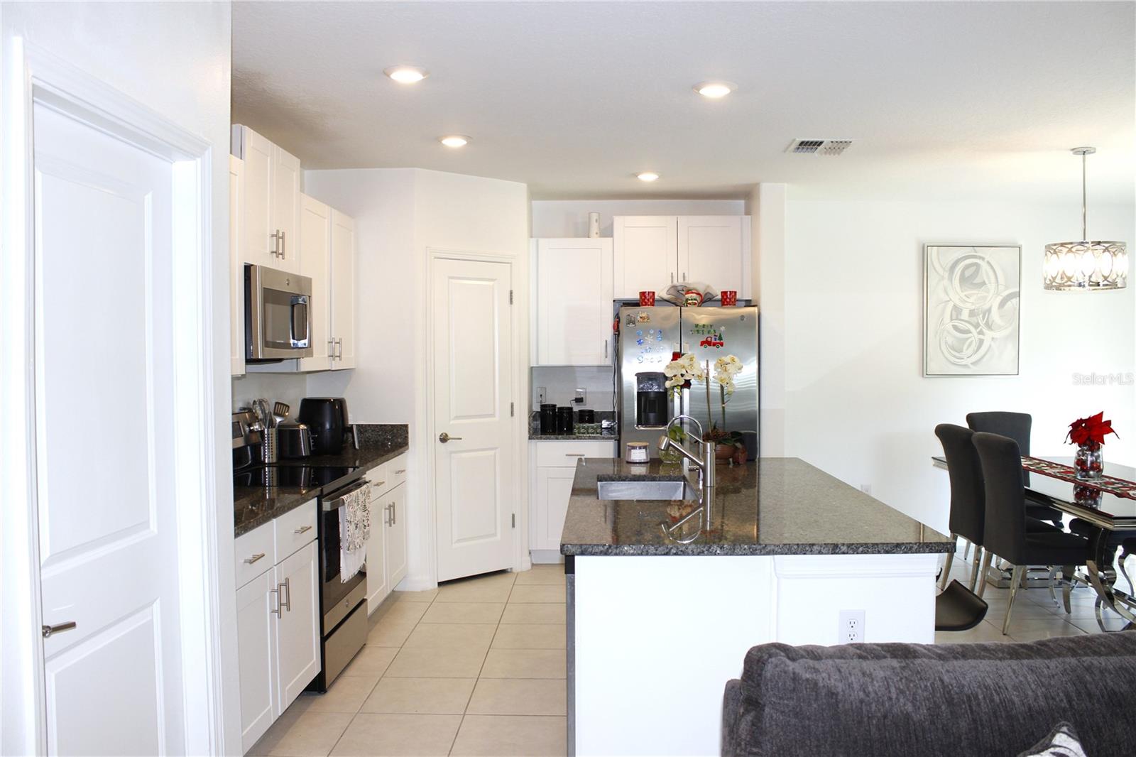 Image 21 of 66 For 2058 Stellar Brilliance Way