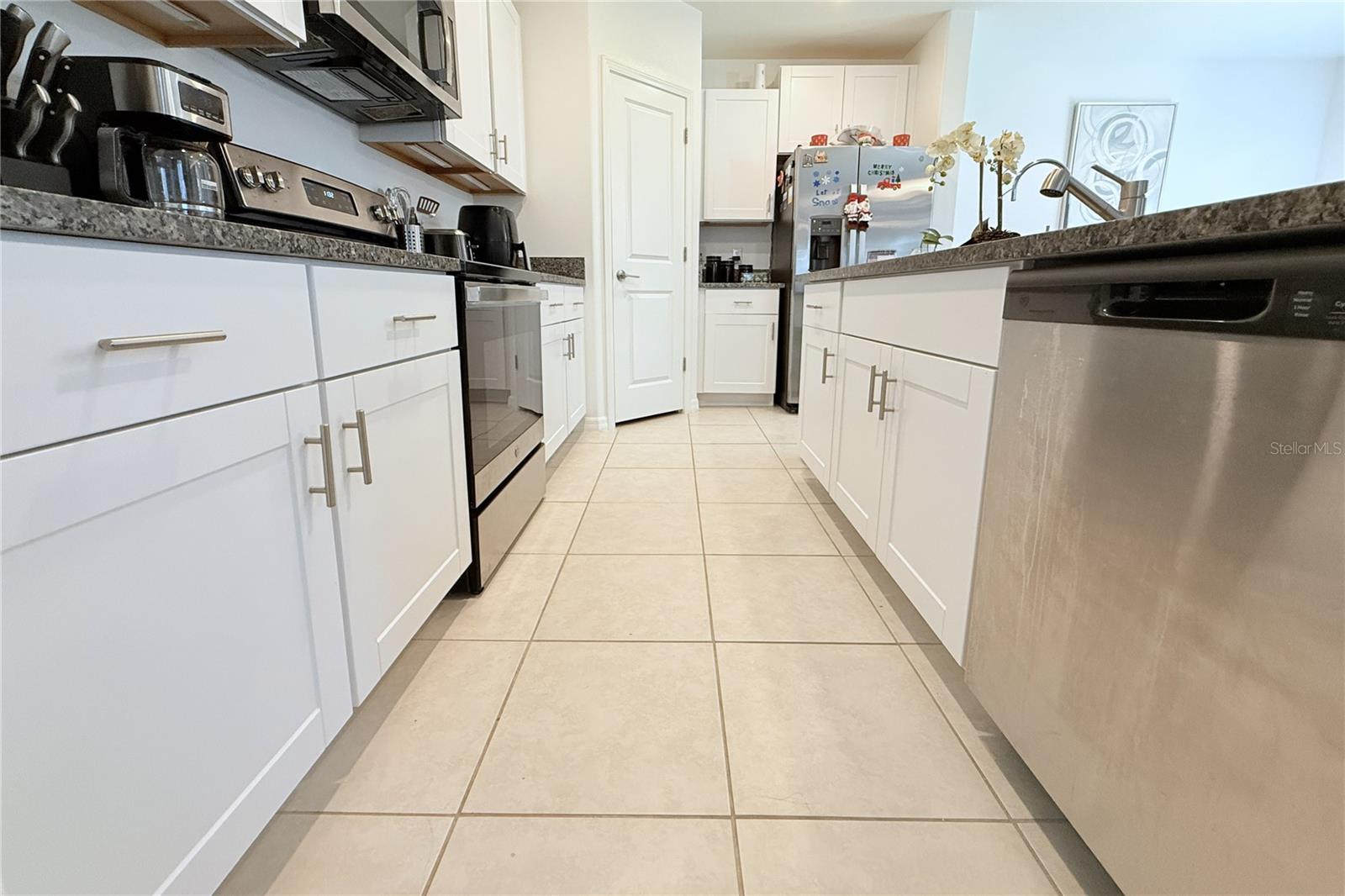 Image 26 of 66 For 2058 Stellar Brilliance Way