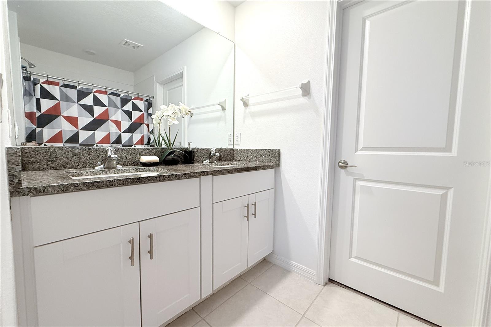 Image 40 of 66 For 2058 Stellar Brilliance Way