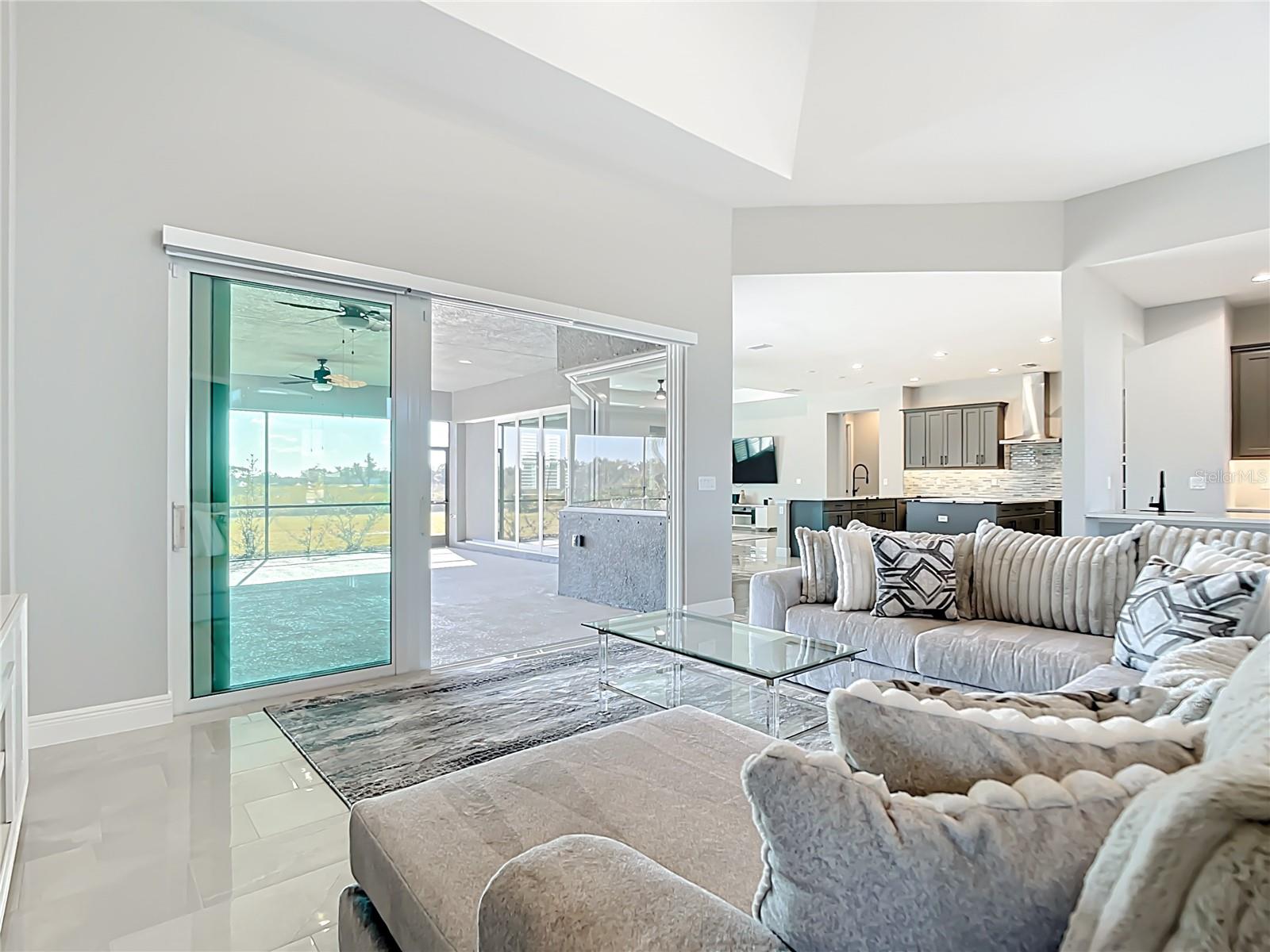 Image 10 of 66 For 3586 Recurve Circle