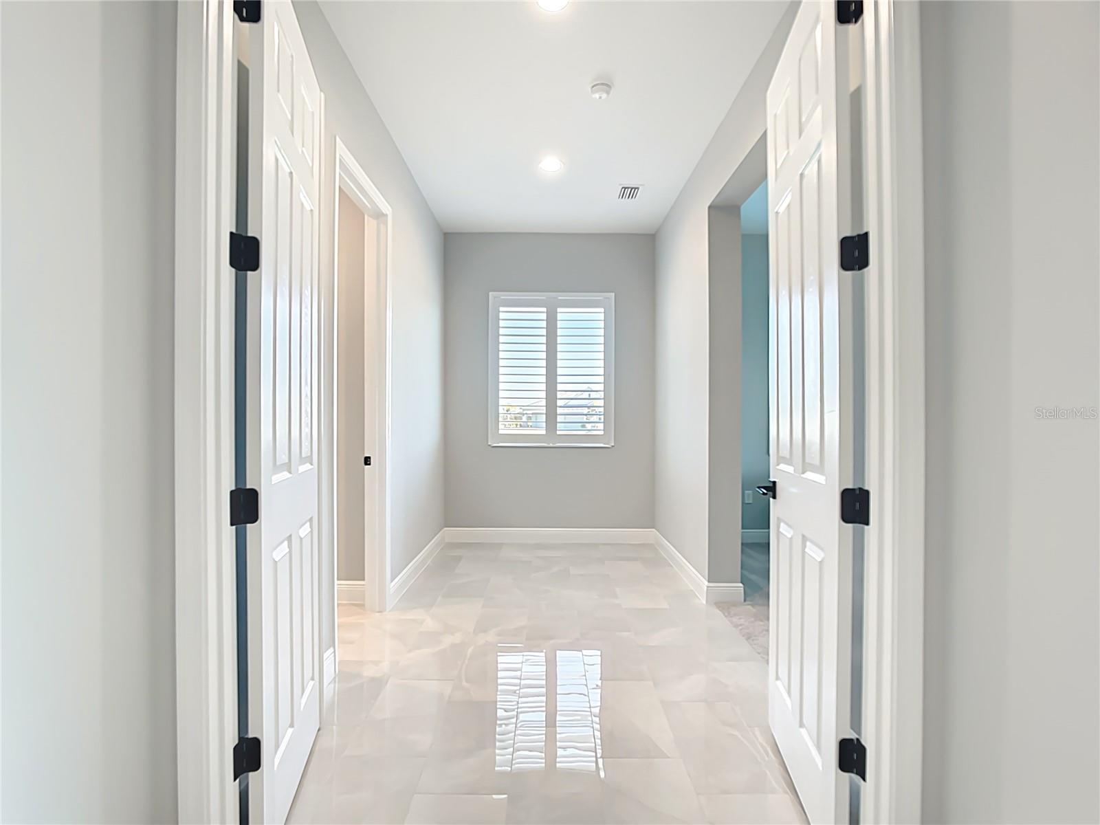 Image 23 of 66 For 3586 Recurve Circle