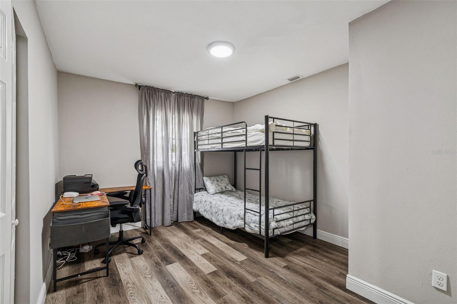 Image 15 of 19 For 4507 Grady Avenue