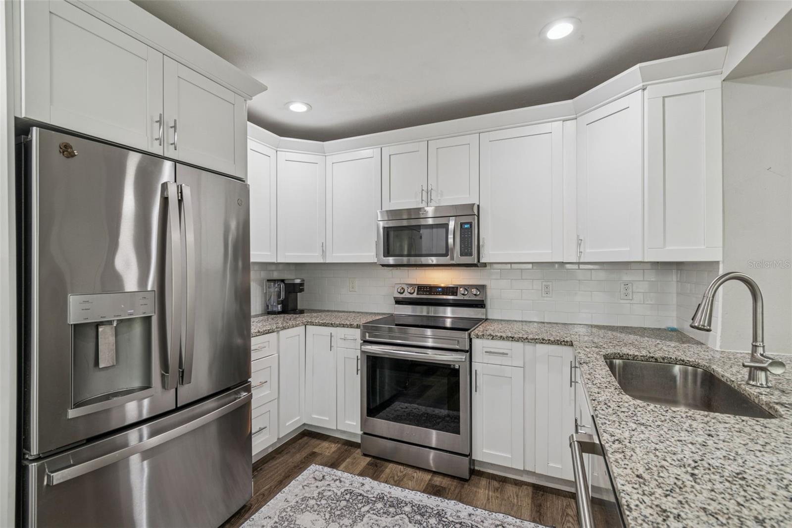 Image 6 of 19 For 4507 Grady Avenue