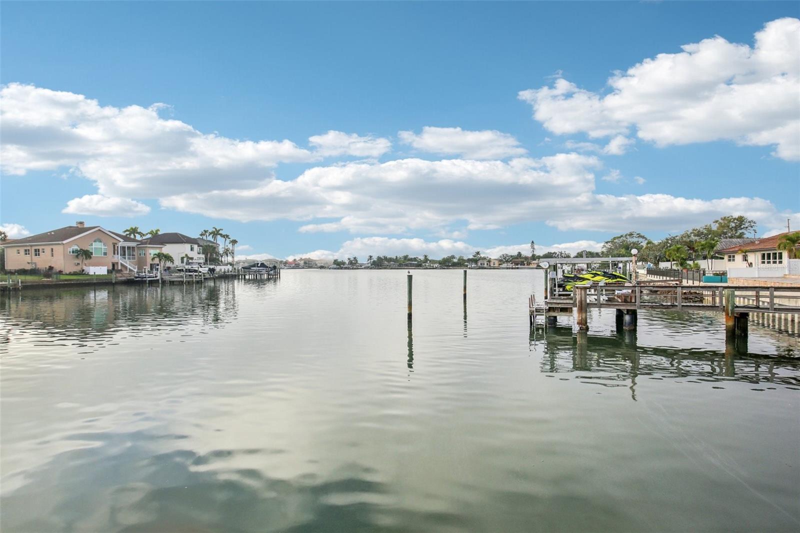 Image 56 of 70 For 2180 Dolphin Boulevard S