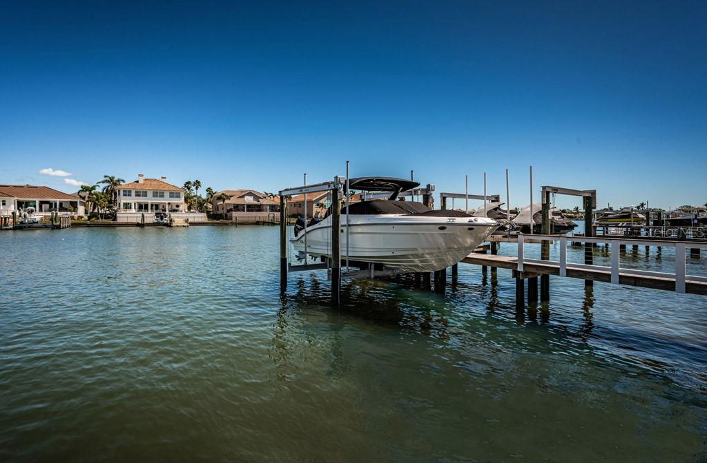 Image 64 of 70 For 2180 Dolphin Boulevard S