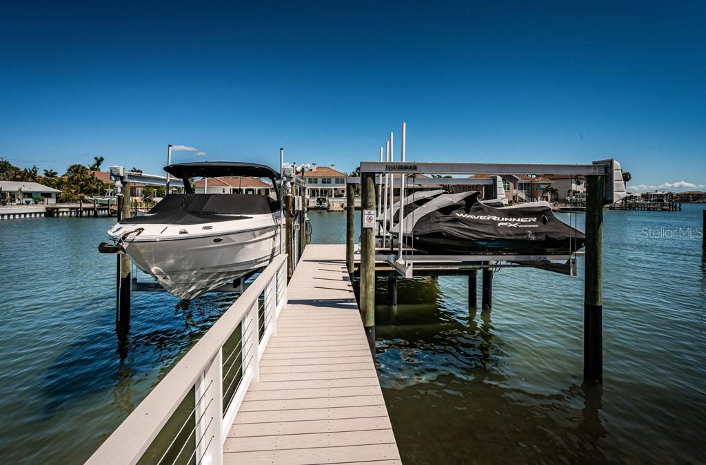 Image 65 of 70 For 2180 Dolphin Boulevard S