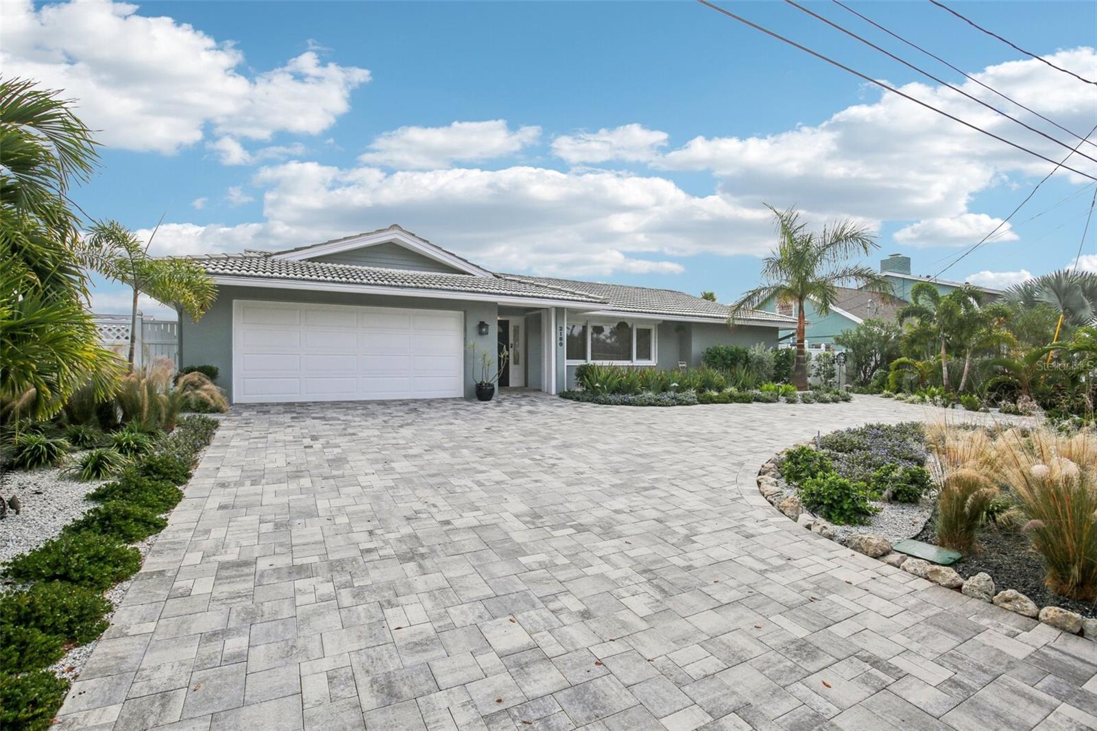 Image 66 of 70 For 2180 Dolphin Boulevard S