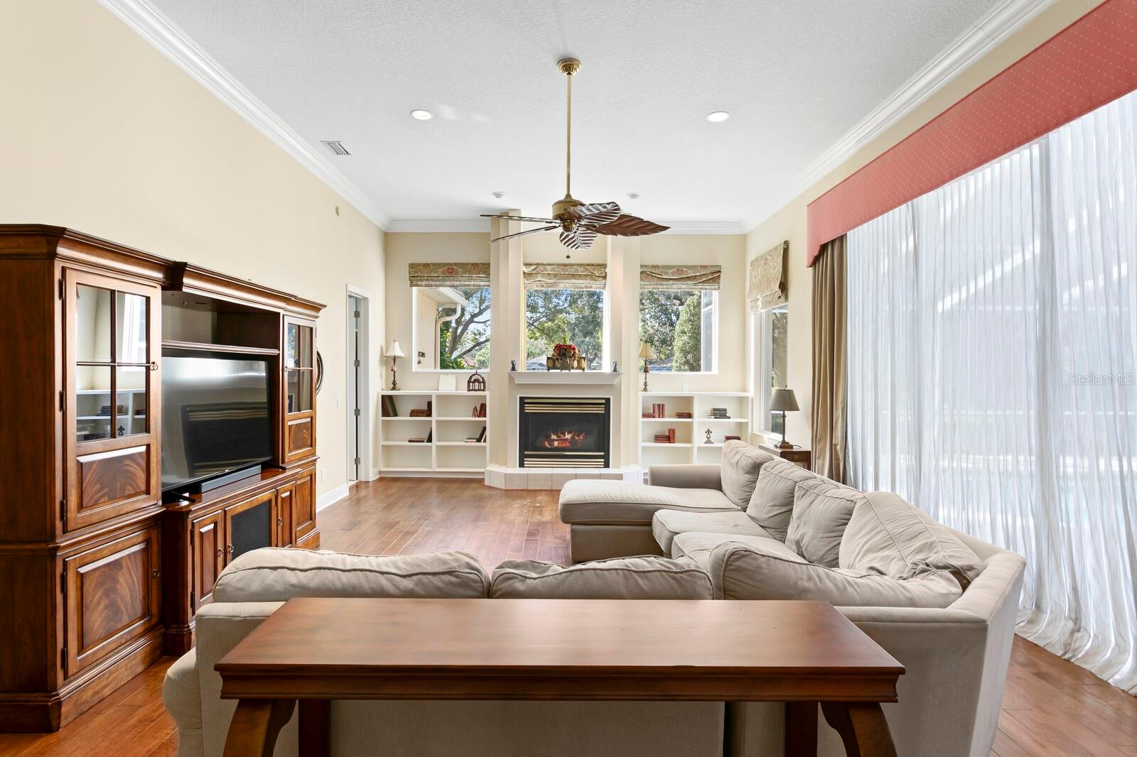 Image 13 of 61 For 6434 Renwick Circle