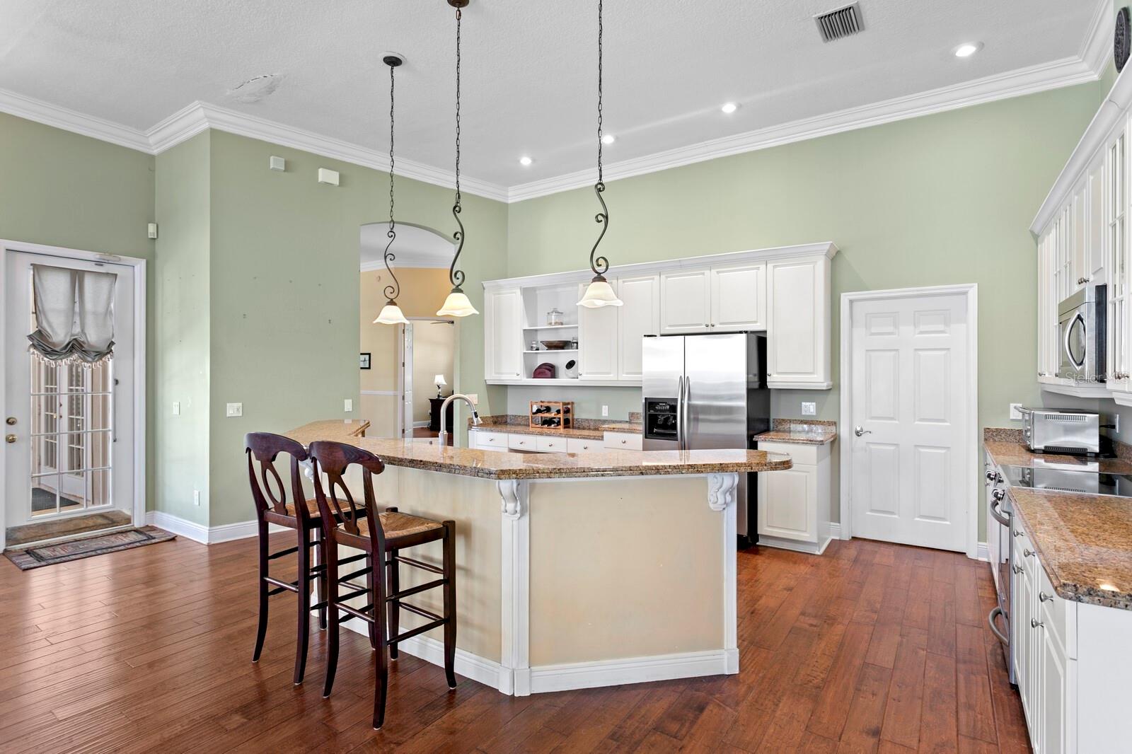 Image 18 of 61 For 6434 Renwick Circle