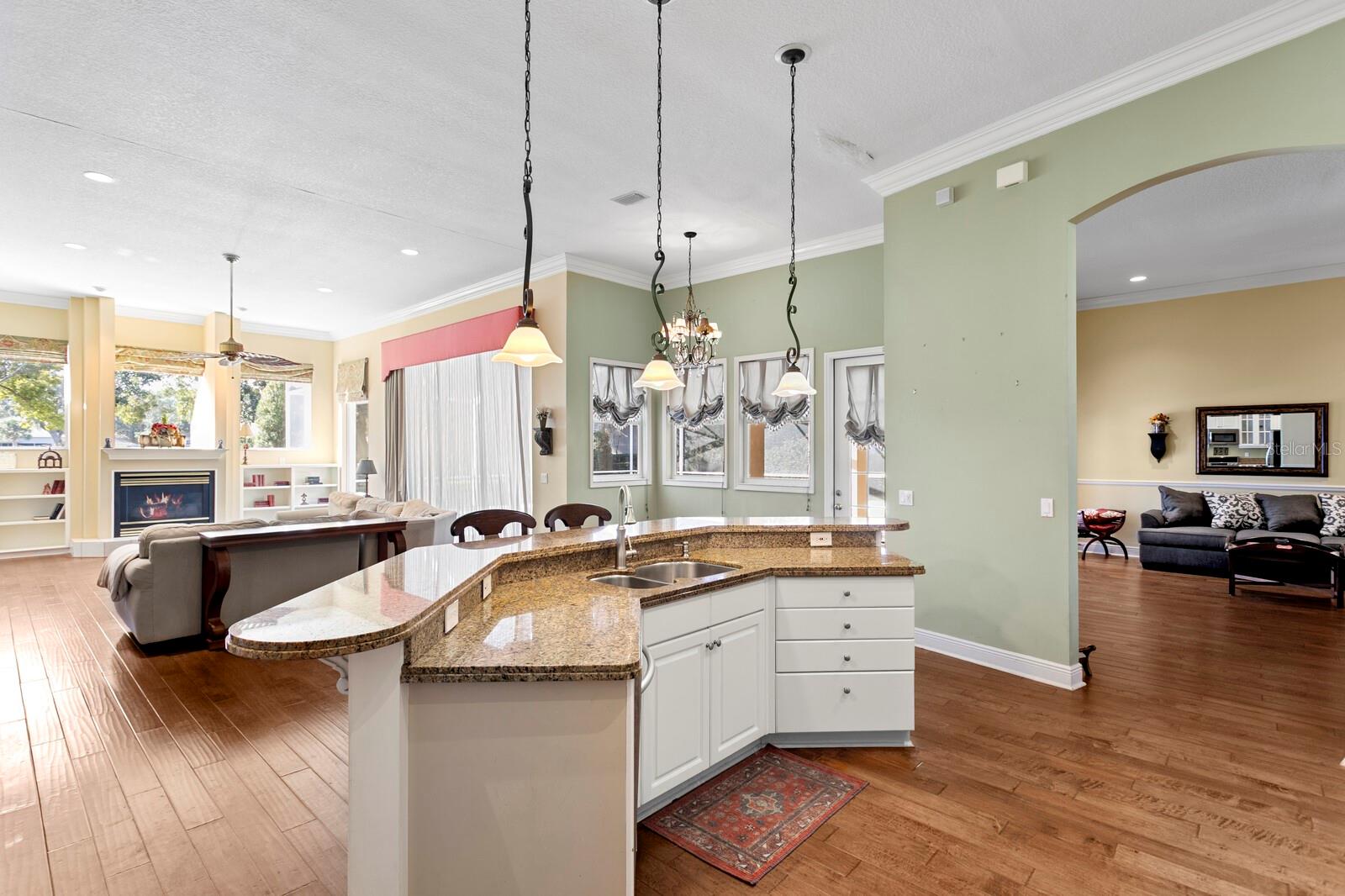 Image 22 of 61 For 6434 Renwick Circle