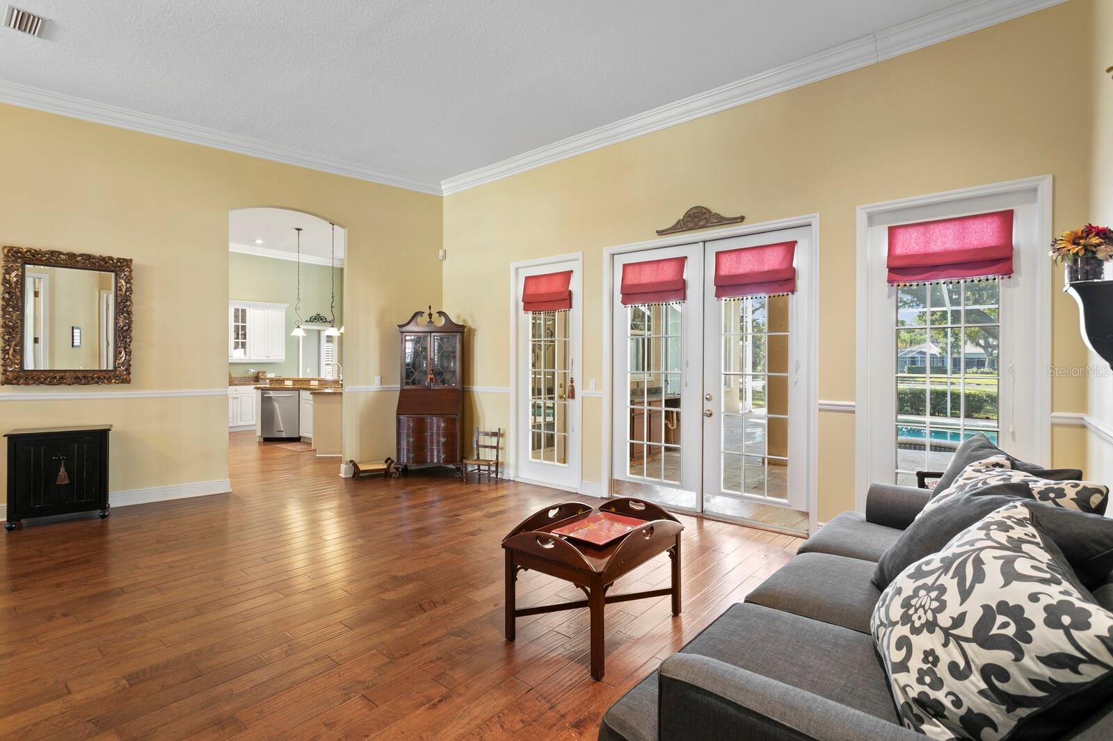 Image 7 of 61 For 6434 Renwick Circle