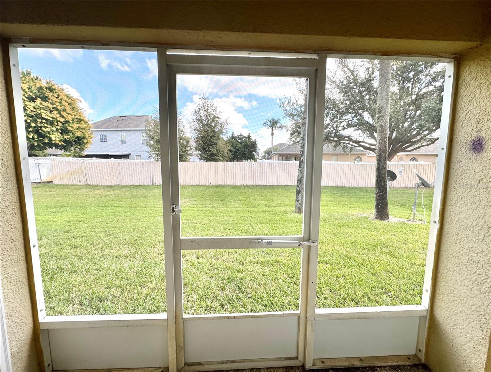 Image 20 of 27 For 13415 Fairway Glen Drive 104