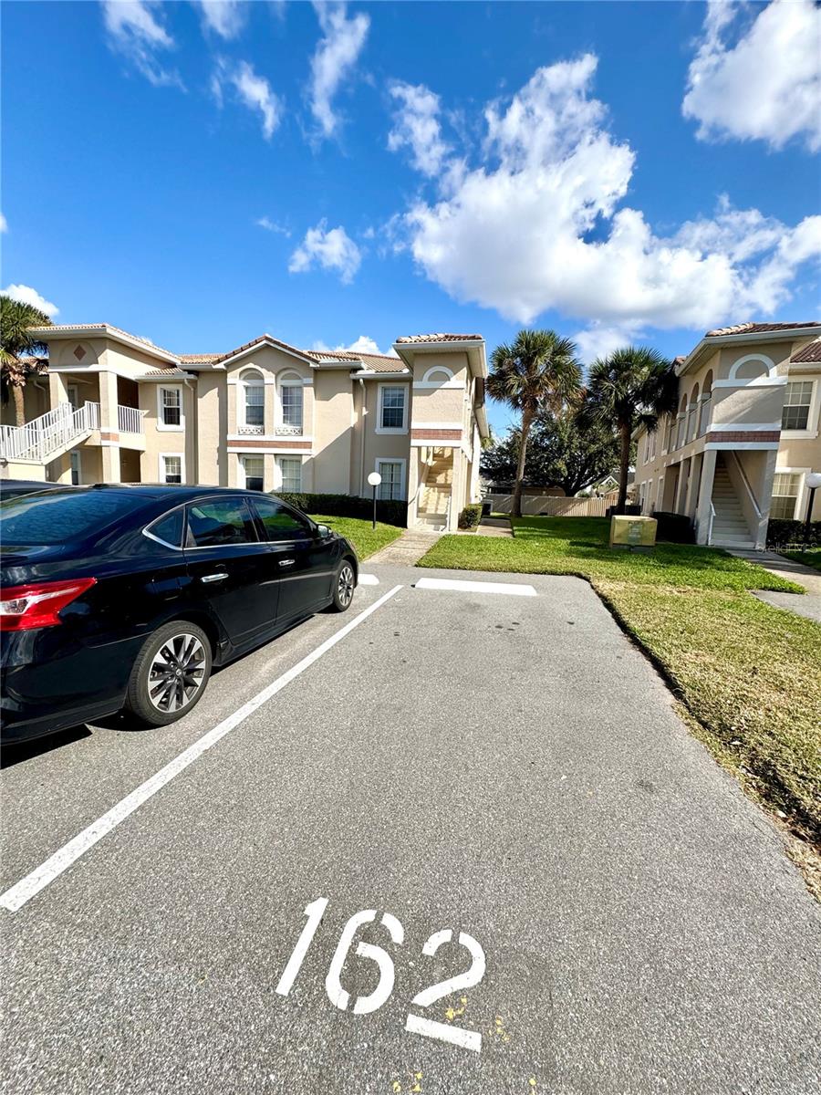 Image 24 of 27 For 13415 Fairway Glen Drive 104