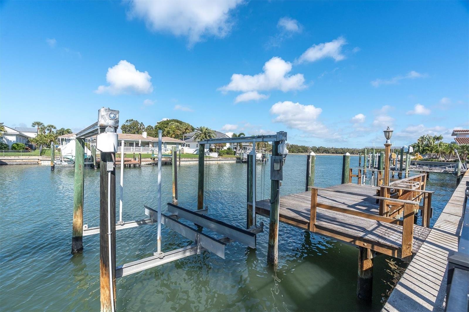 Image 37 of 44 For 4935 62nd Avenue S