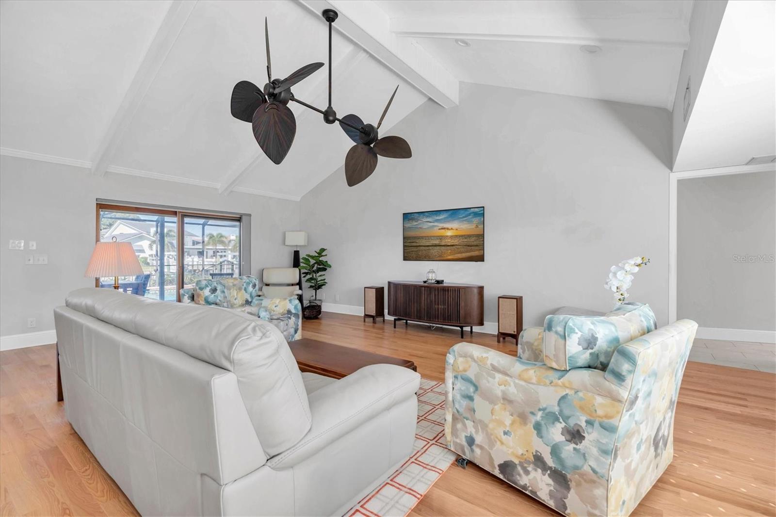 Image 7 of 44 For 4935 62nd Avenue S