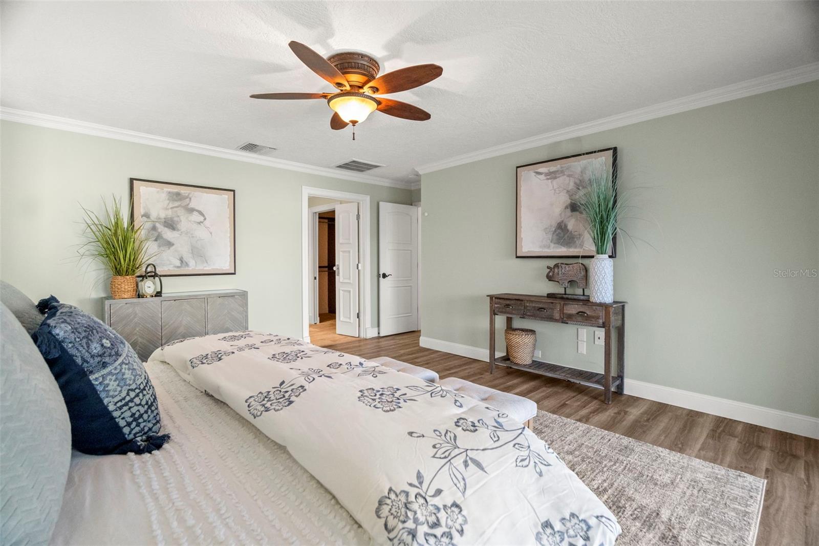 Image 13 of 44 For 2991 Pinewood Run