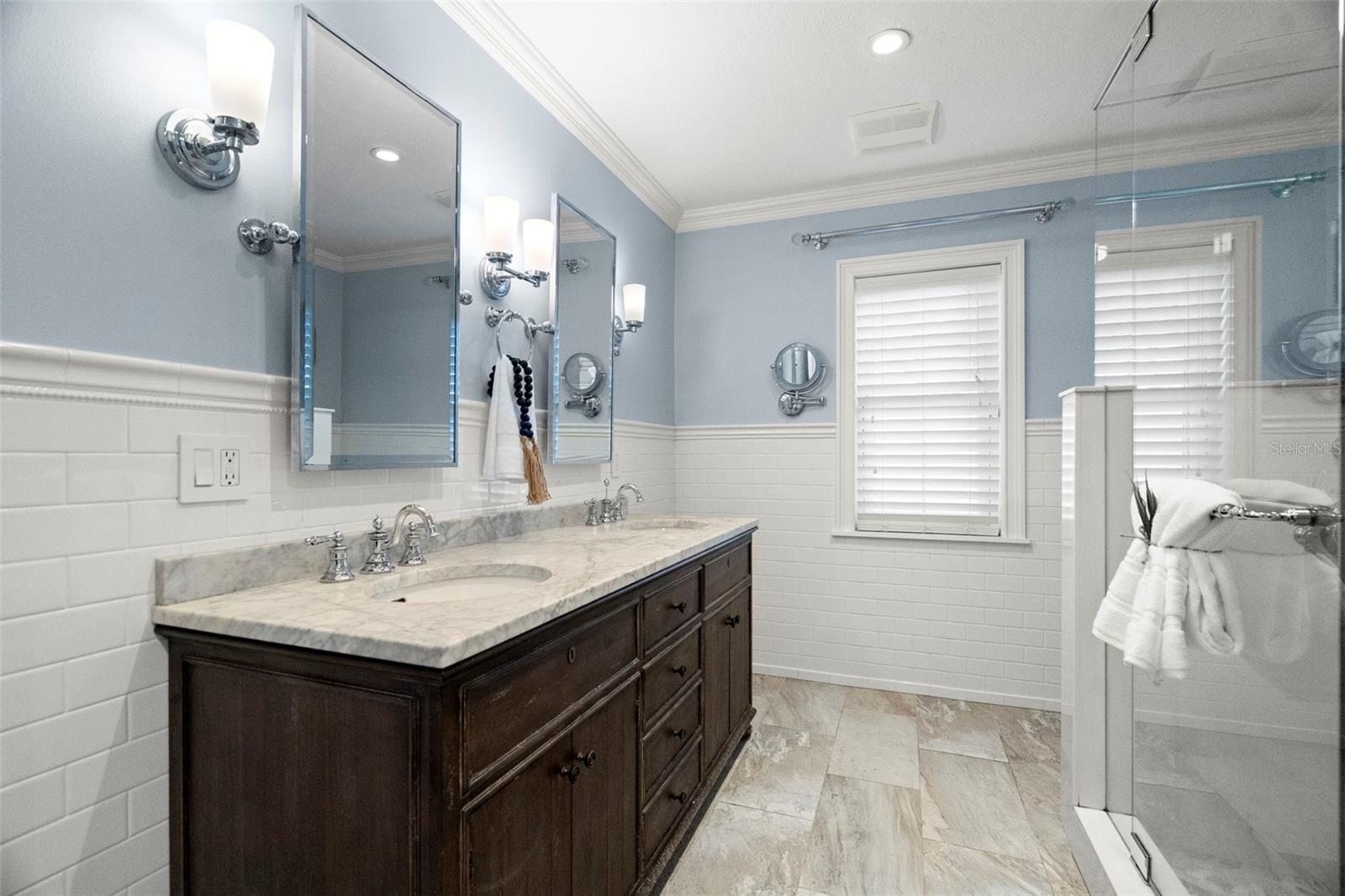 Image 15 of 44 For 2991 Pinewood Run