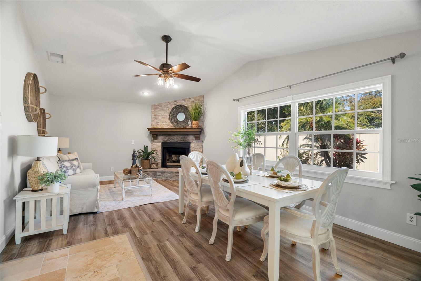 Image 27 of 44 For 2991 Pinewood Run