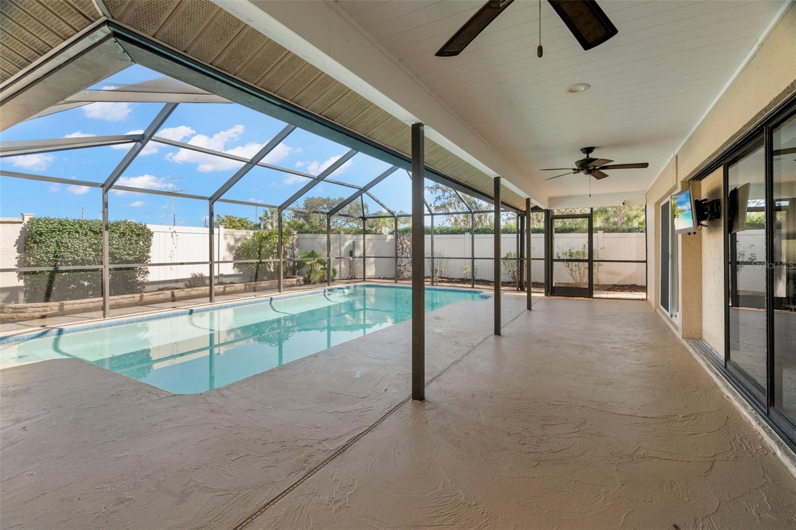 Image 37 of 44 For 2991 Pinewood Run