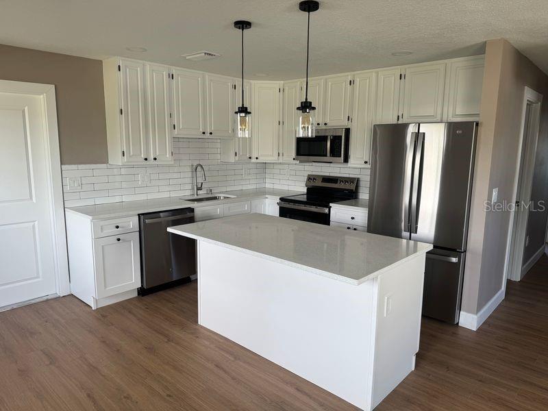 Image 3 of 18 For 4243 Tahiti Drive