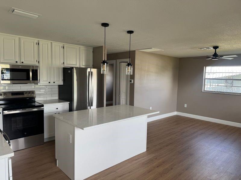 Image 5 of 18 For 4243 Tahiti Drive