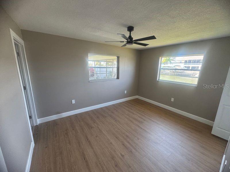 Image 9 of 18 For 4243 Tahiti Drive