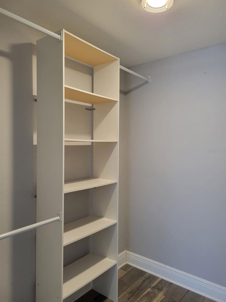 Image 16 of 28 For 831 4th Avenue Nw